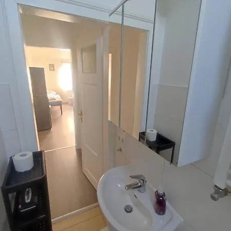 Bright And Spacious In Center Wiesbaden