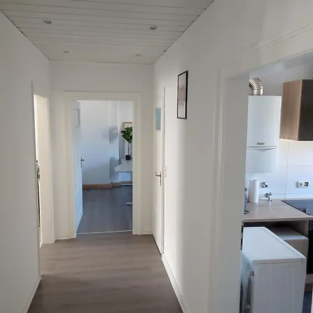 شقة Bright And Spacious In Center