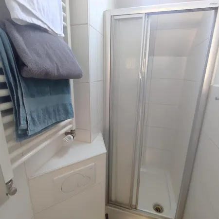 Bright And Spacious In Center Appartement Wiesbaden