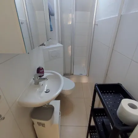 Bright And Spacious In Center Appartement *